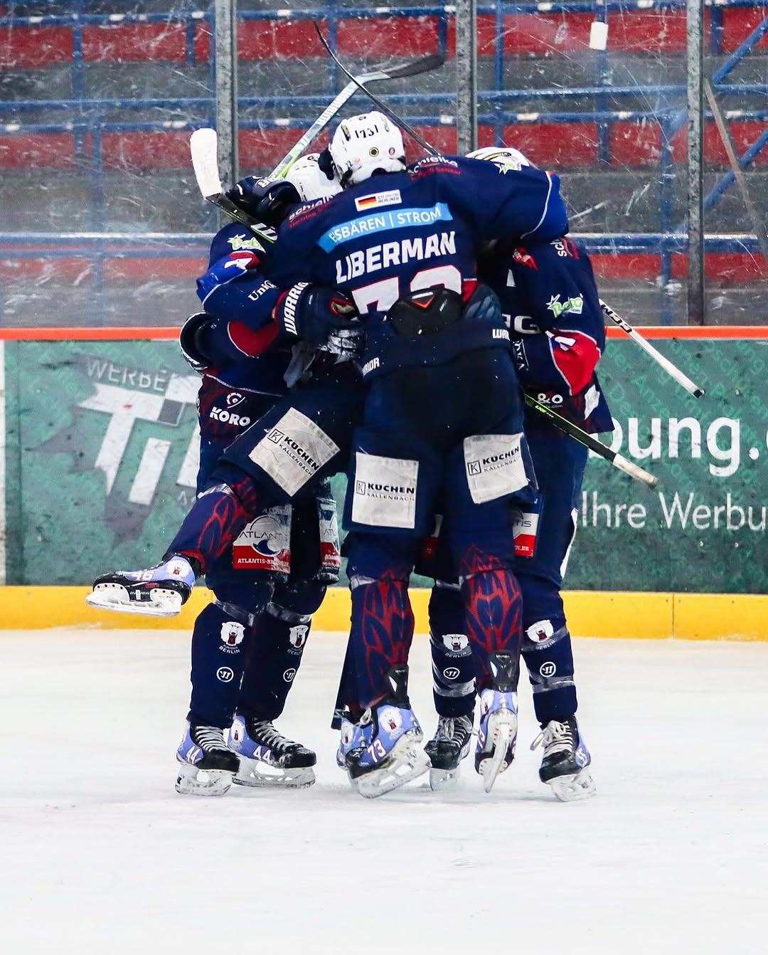 Eisbären Juniors Berlin U20 Hit the Playoffs in Style with Custom SkateSkins®